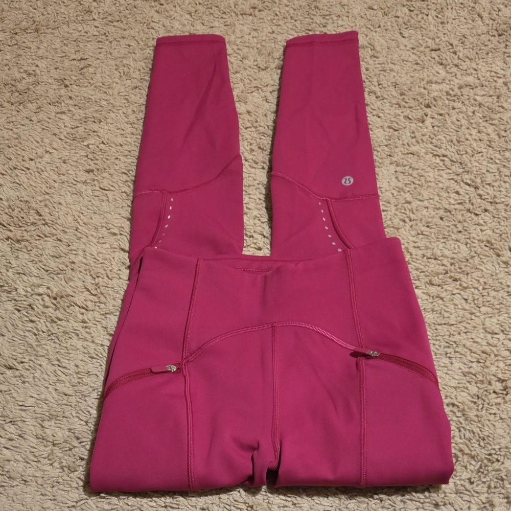 Lululemon‎ Fushia Leggings